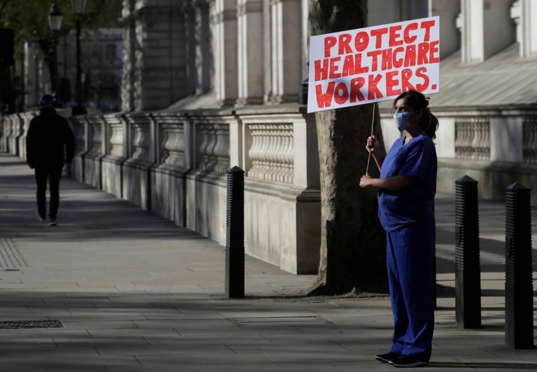 uk-coronavirus-live:-anger-at-ppe-delays-as-covid-19-hospital-death-toll-passes-16,000