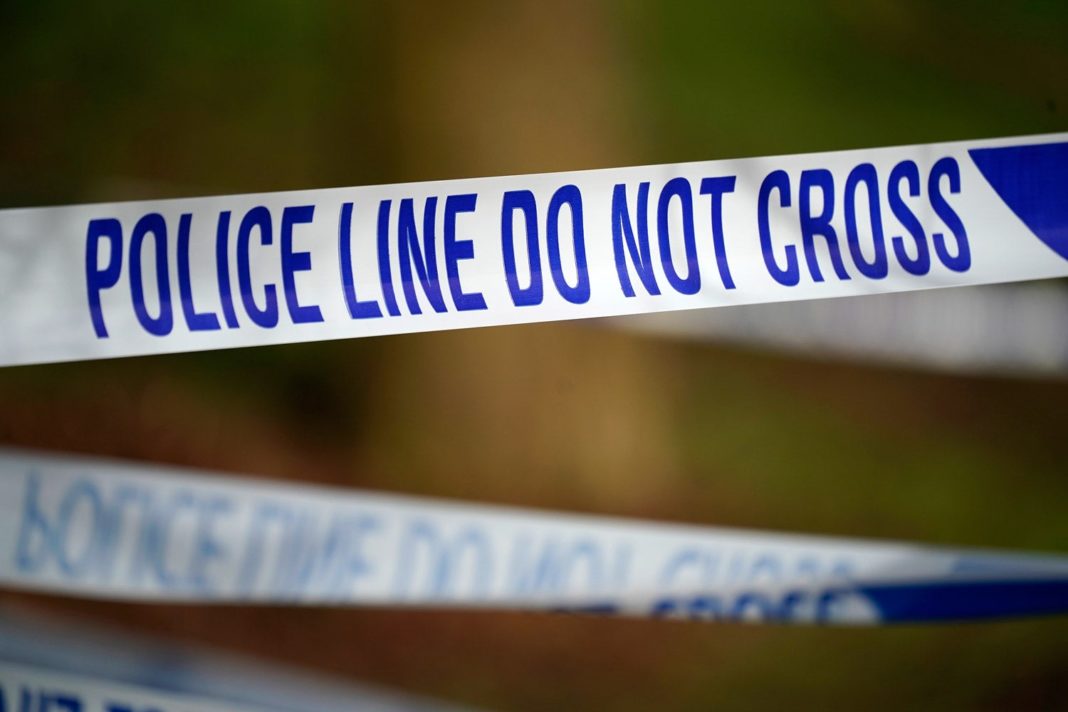 murder-probe-after-man-and-woman-stabbed-to-death-in-lambeth