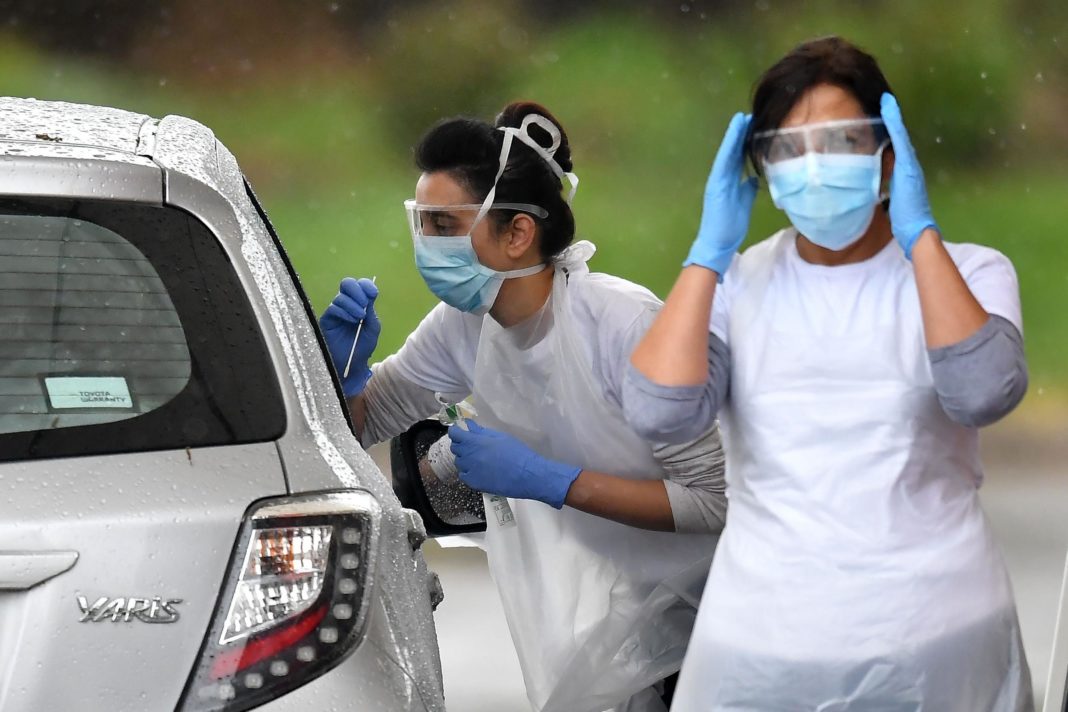 uk-coronavirus-live:-boris-johnson-prepares-'comprehensive'-lockdown-exit-plan-as-government-'fairly-confident'-it's-hit-100,000-testing-target