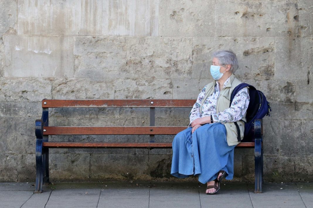 uk-coronavirus-live:-brits-'to-be-allowed-more-time-outdoors'-as-covid-19-lockdown-eased-as-death-toll-jumps-by-315