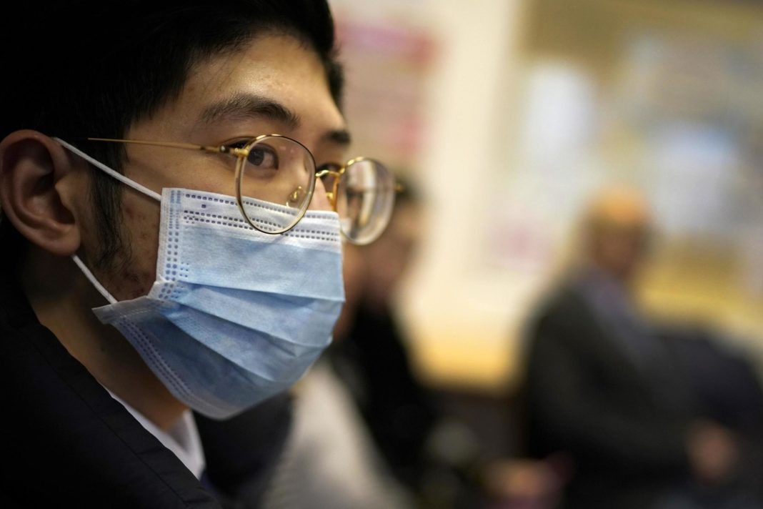 chinese-people-'scared-to-venture-out-alone'-amid-rising-coronavirus-related-abuse,-case-study-shows