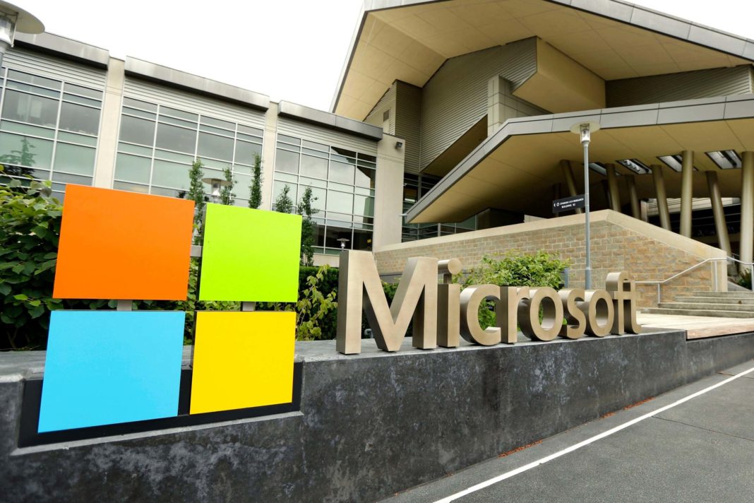 microsoft-moves-to-'replace-journalists-with-robots'