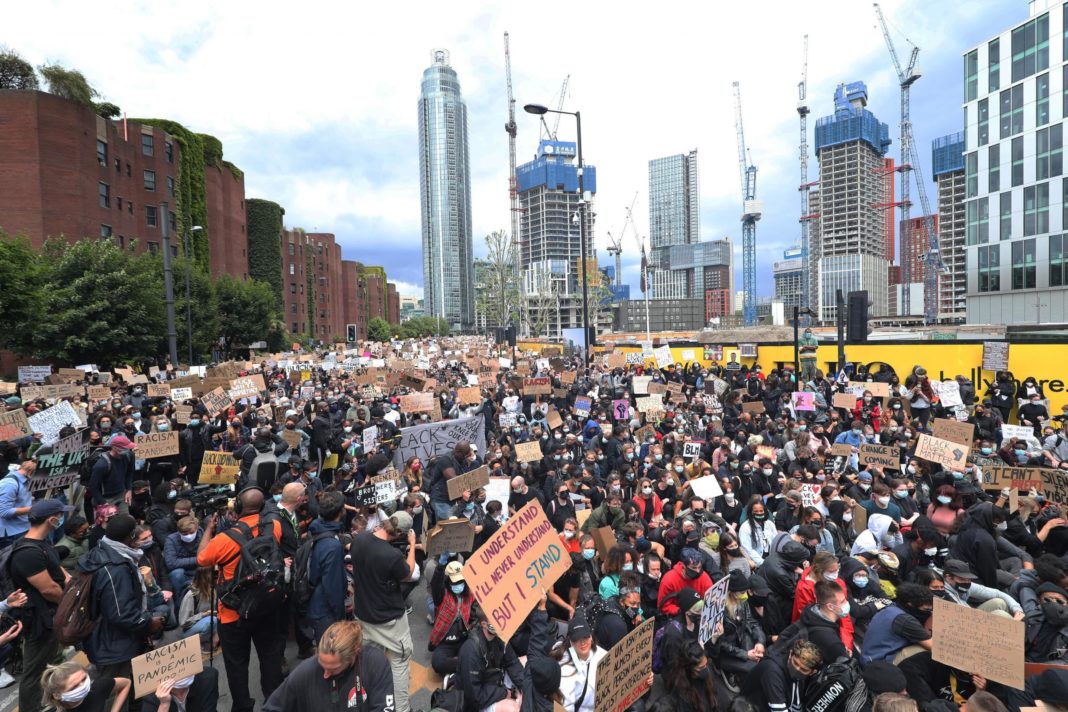 london-george-floyd-protest-live:-thousands-chant-for-justice-outside-us-embassy-for-black-lives-matter-rally
