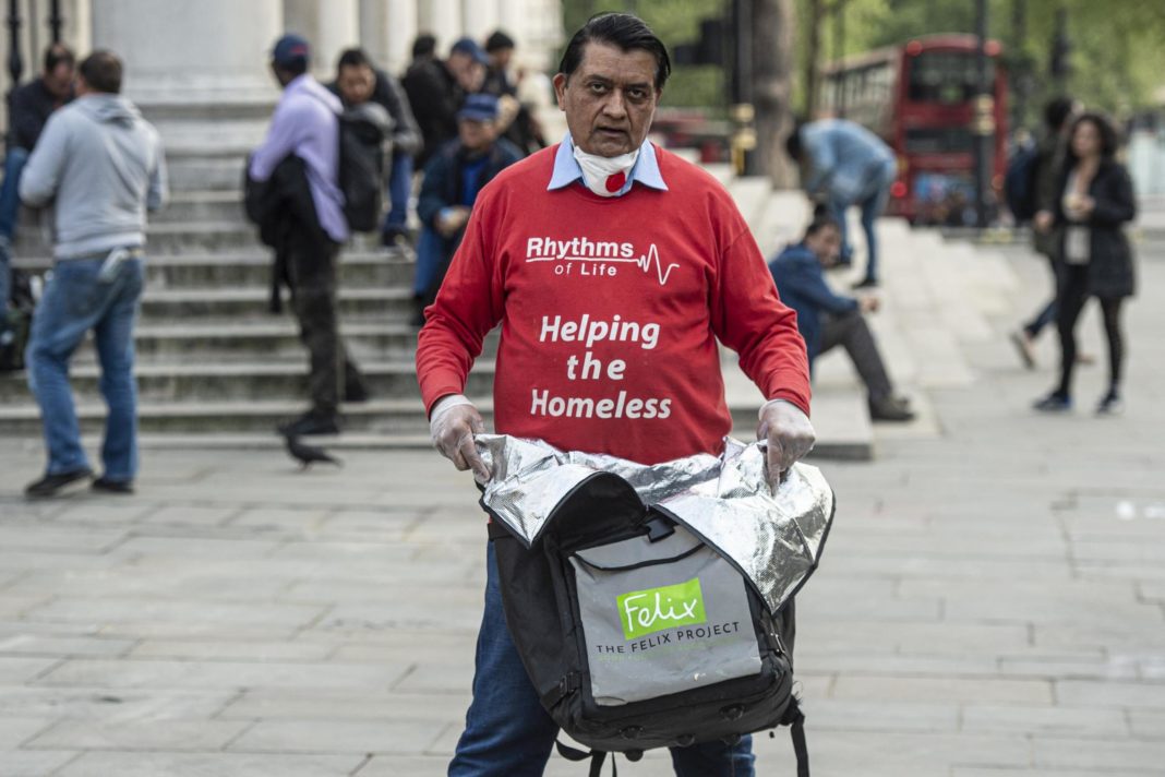 food-for-london-now-faces:-'we-connect-with-london's-homeless-when-we-offer-them-food'