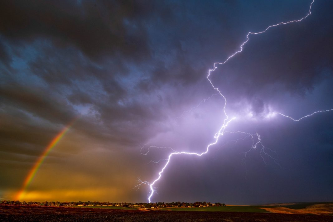 uk-weather-forecast:-brits-braced-for-thunderstorms-and-heavy-rain-after-sunniest-month-on-record