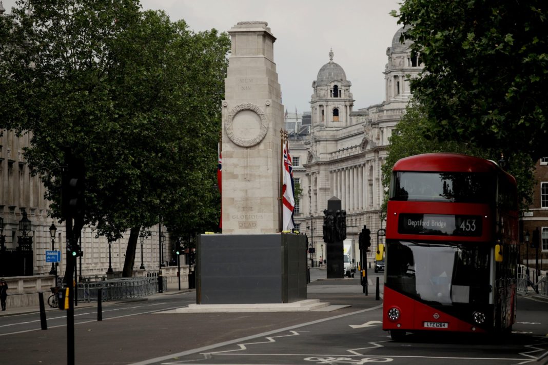 labour-backs-calls-for-new-law-to-protect-war-memorials-from-attack