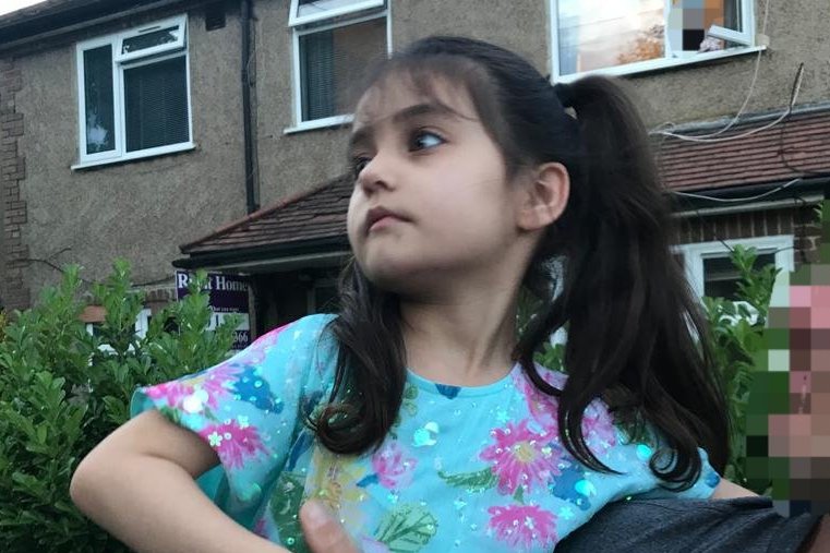 young-girl-found-wandering-wembley-streets-alone-as-police-plead-for-family-to-come-forward