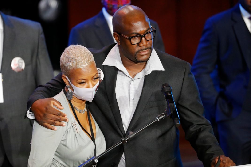 george-floyd's-brother:-the-world-is-united-against-police-brutality…-now-is-time-for-change