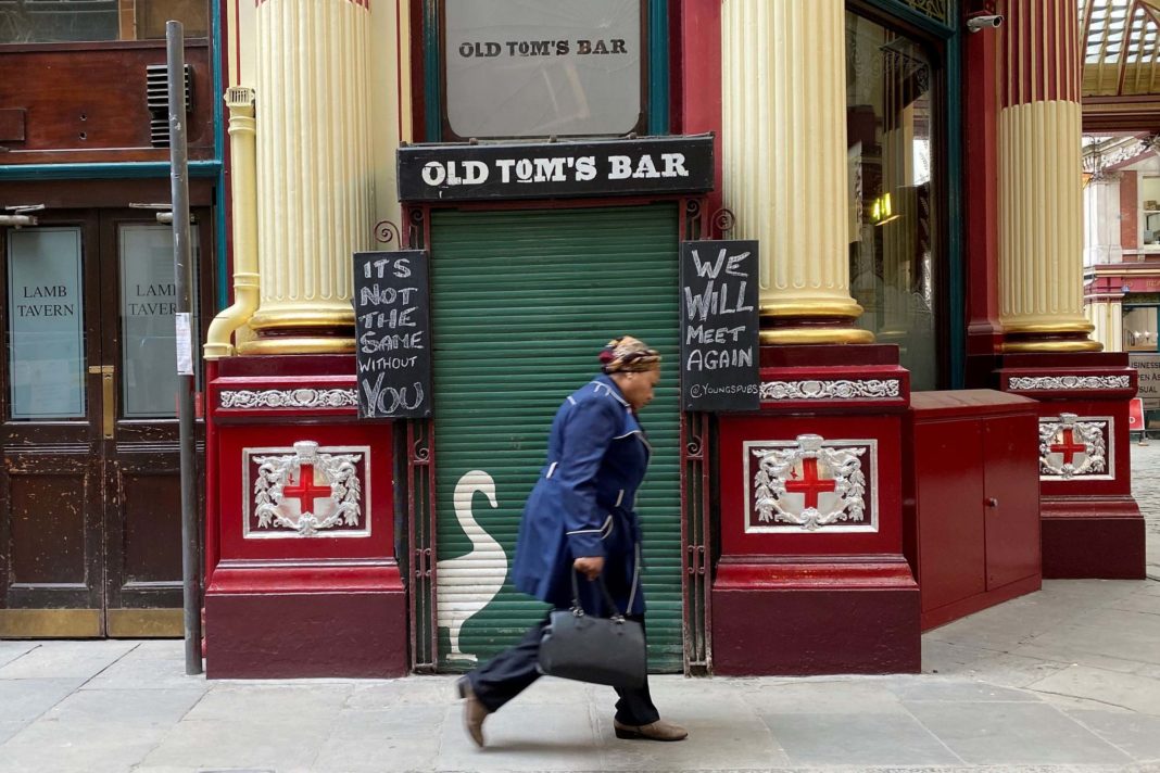 pubs-pen-desperate-letter-to-boris-johnson-demanding-to-know-when-they-can-reopen