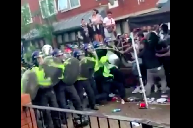 clashes-as-police-spend-third-night-breaking-up-illegal-block-parties-in-london-despite-warnings