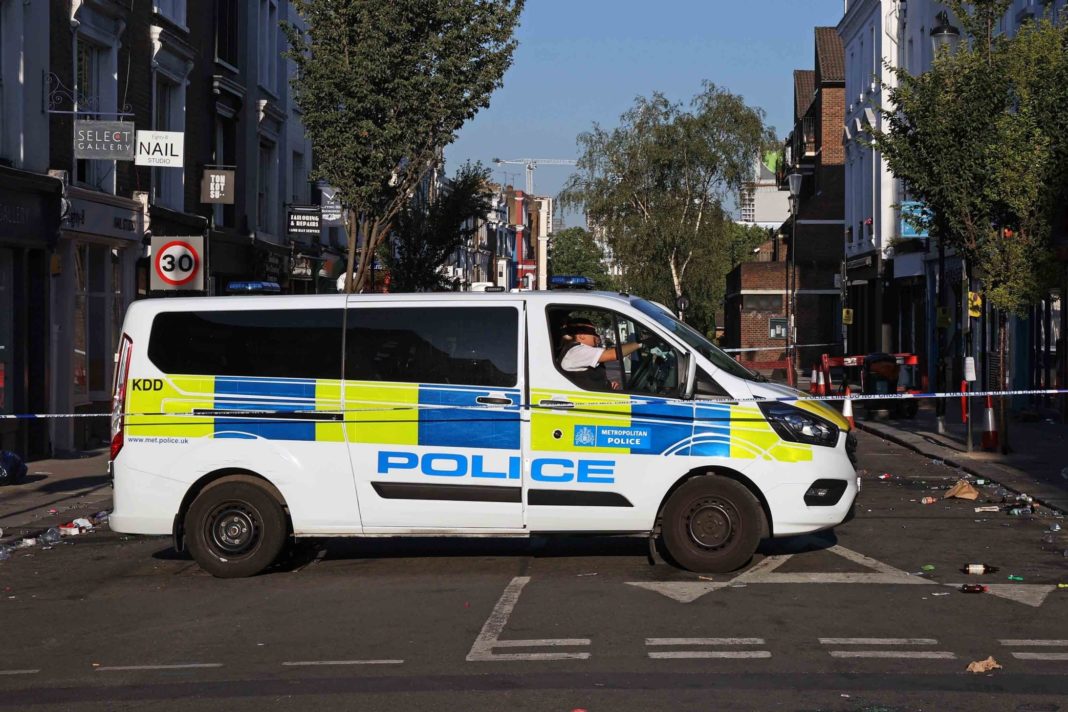 police-across-uk-braced-to-quell-disorder-as-lockdown-eased-on-'super-saturday'