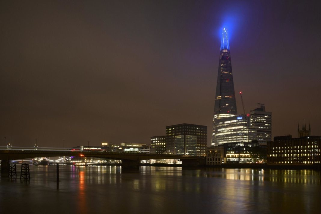 britain-observes-minute's-silence-in-rememberance-of-coronavirus-victims