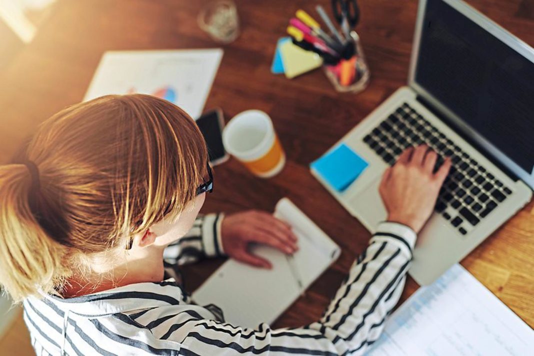 uk-productivity-tumbles-as-working-from-home-takes-hold