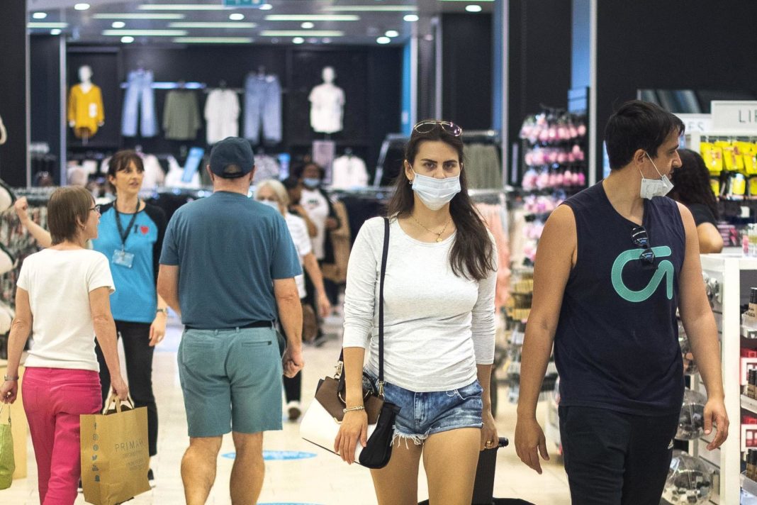 shoppers-to-be-hit-with-fines-if-they-do-not-wear-face-coverings-–-all-you-need-to-know