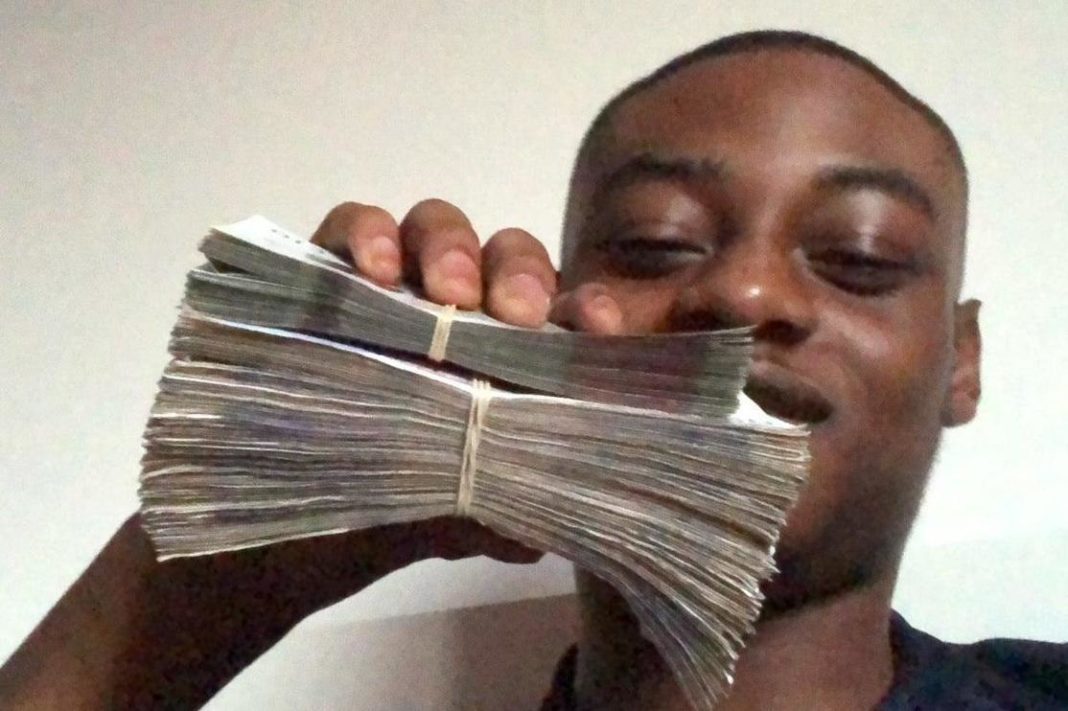 credit-card-fraudster-christopher-mambi-caught-after-two-month-110,000-spending-spree