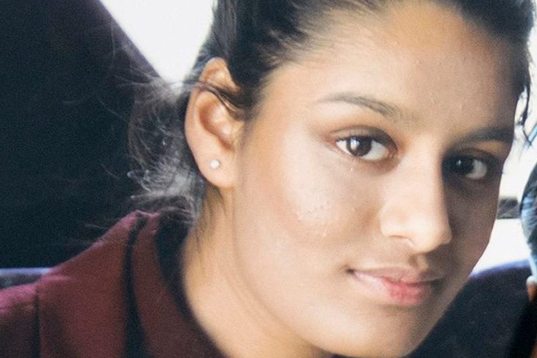 shamima-begum-should-be-let-back-into-the-uk-to-fight-to-keep-british-passport,-judges-rule