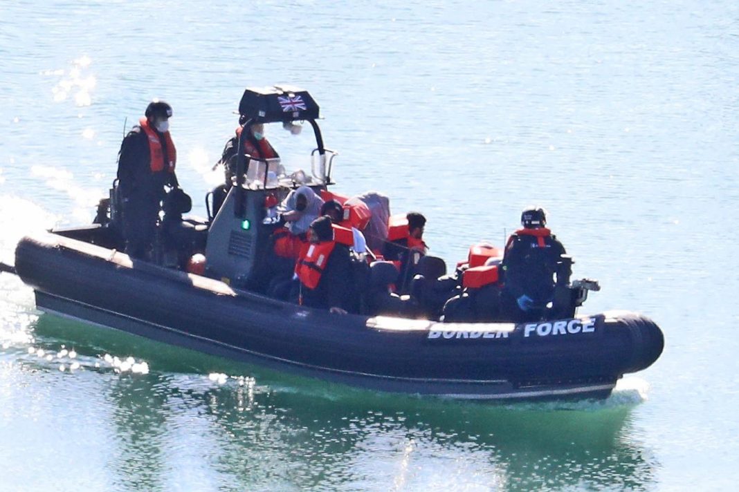 nine-migrant-boats-carrying-125-people-intercepted-in-english-channel