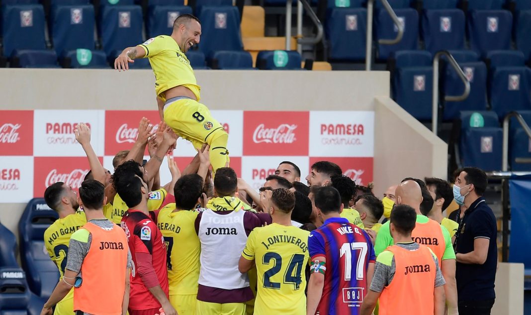 santi-cazorla-given-guard-of-honour-after-playing-final-game-for-villarreal
