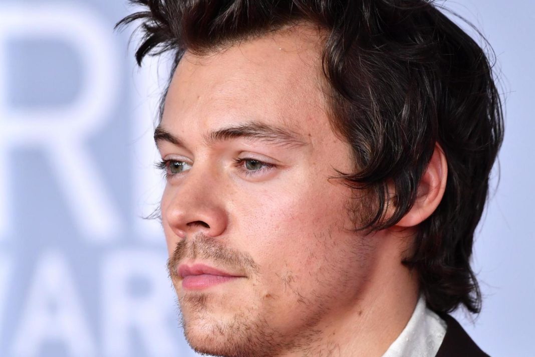 harry-styles-debuts-new-moustache-while-on-holiday-in-italy
