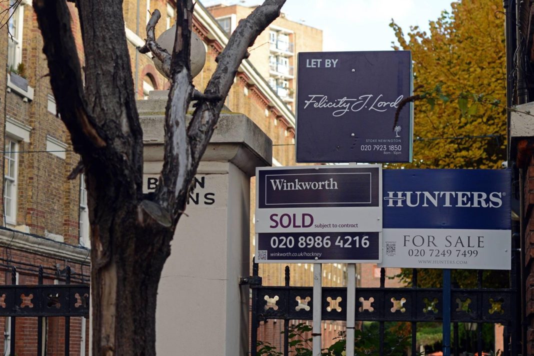 mortgage-approvals-bounce-back-from-"pandemic-paralysis"