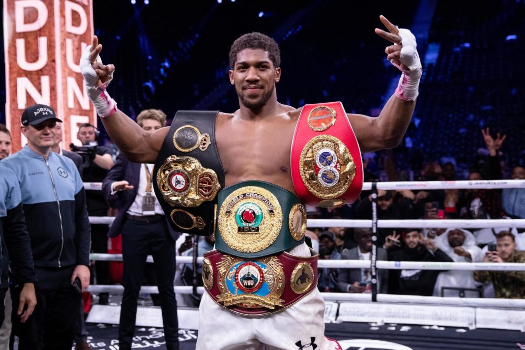 heavyweight-boxing-rankings:-top-10-wbc,-wba,-ibf-and-wbo-fighters-and-world-champions