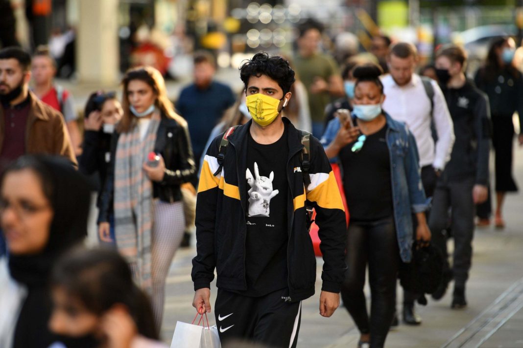 uk-coronavirus-live:-local-lockdowns-'could-hit-other-cities-in-days'-as-cases-rise-by-17%-in-england