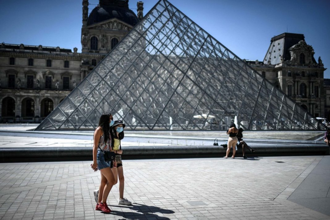 uk-coronavirus-live:-france-'could-be-next-on-14-day-quarantine-list'-as-ministers-to-give-update-on-local-lockdowns