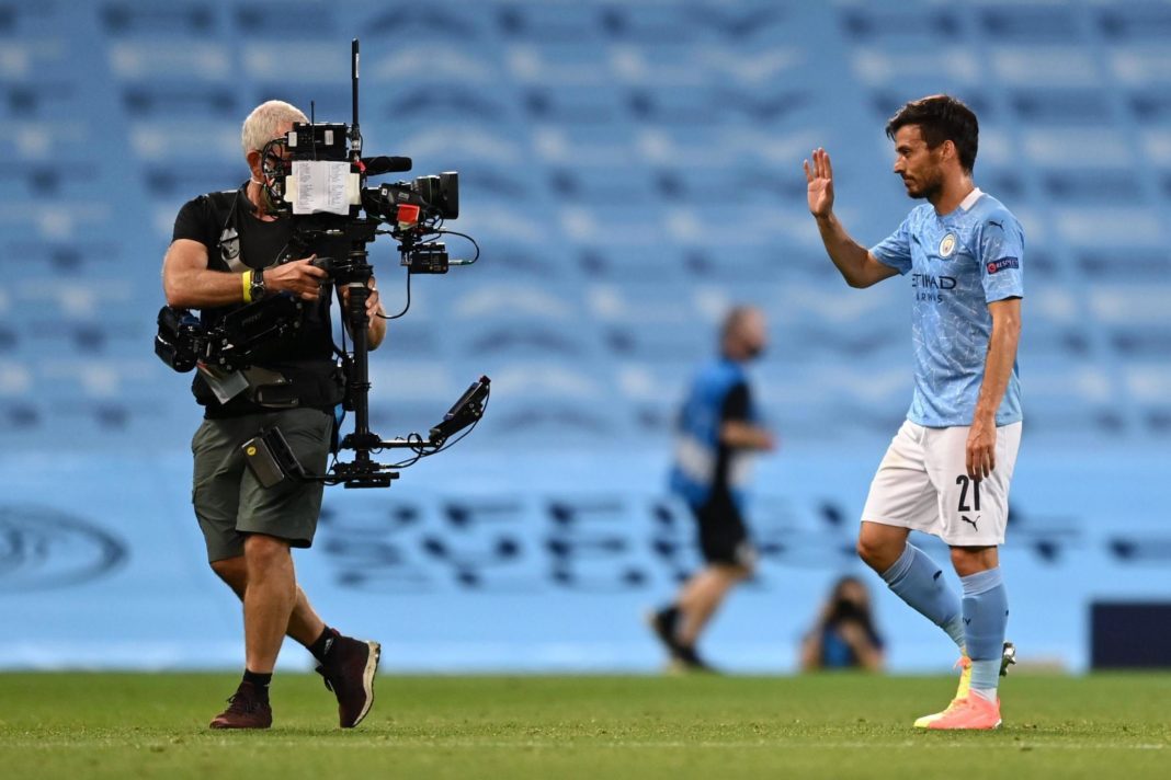 david-silva-shares-farewell-photo-in-final-etihad-game-as-a-man-city-player