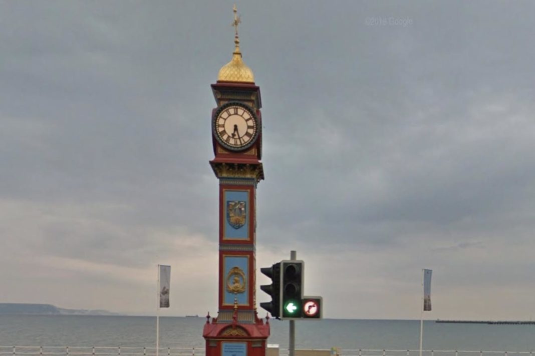 teenage-girl-sexually-assaulted-on-weymouth-beachfront-by-man-'pushing-pram-or-wheelchair'