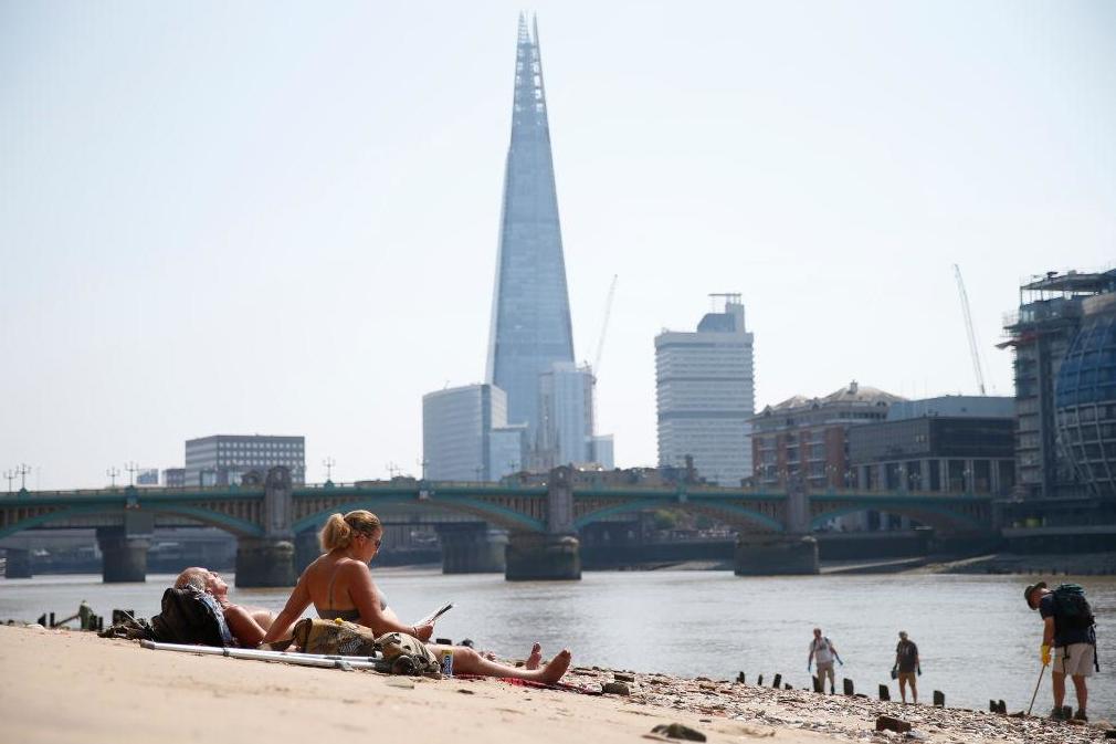 uk-weather-forecast:-flash-floods,-lightning-and-relentless-heat-as-summer-storms-sweep-country