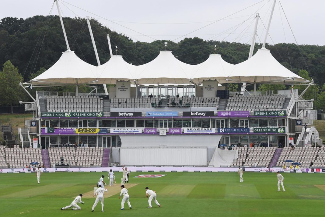 england-vs-pakistan-live-second-test-score:-day-three-commentary-–-tv,-cricket-live-stream-today