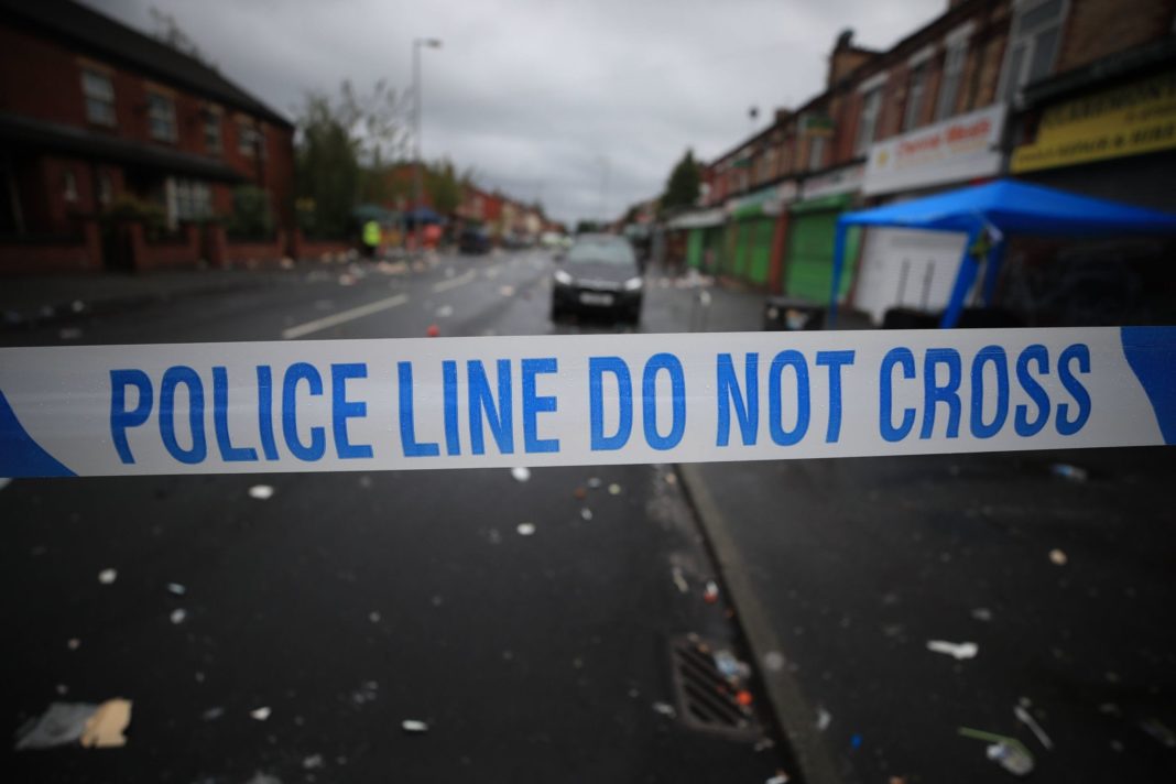 police-officer-stabbed-in-face-with-pen-in-'vicious-attack'-while-arresting-suspect-in-north-london