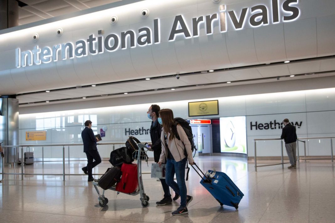 uk-coronavirus-live:-holidaymakers-rush-to-return-to-uk-before-new-quarantine-deadline-as-cases-spike-to-second-highest-level-since-june
