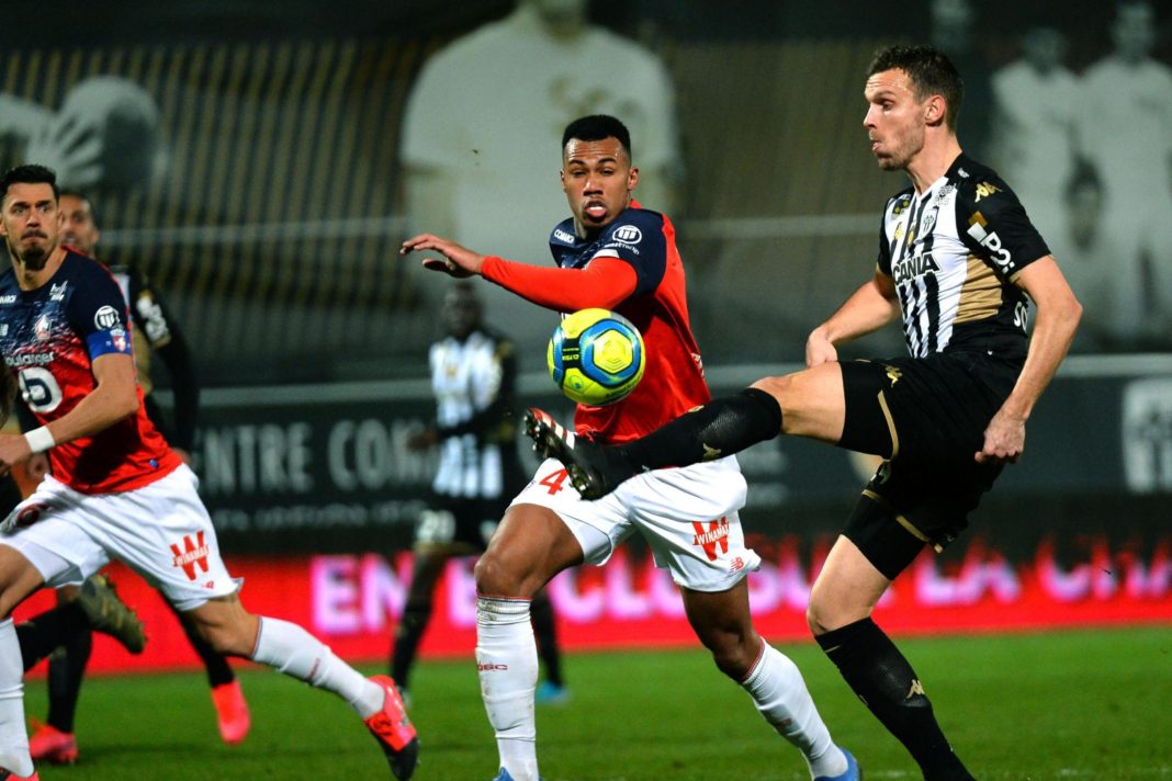 gabriel-magalhaes-agent-confirms-arsenal-offer-was-'nowhere-near'-the-best:-'edu-convinced-us-of-the-project'