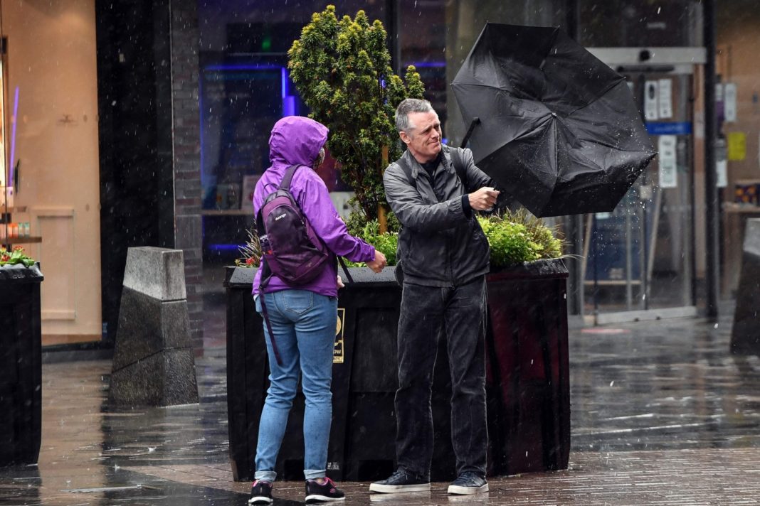 storm-francis-moves-off-shore-after-bringing-record-breaking-winds-and-heavy-rain-to-uk