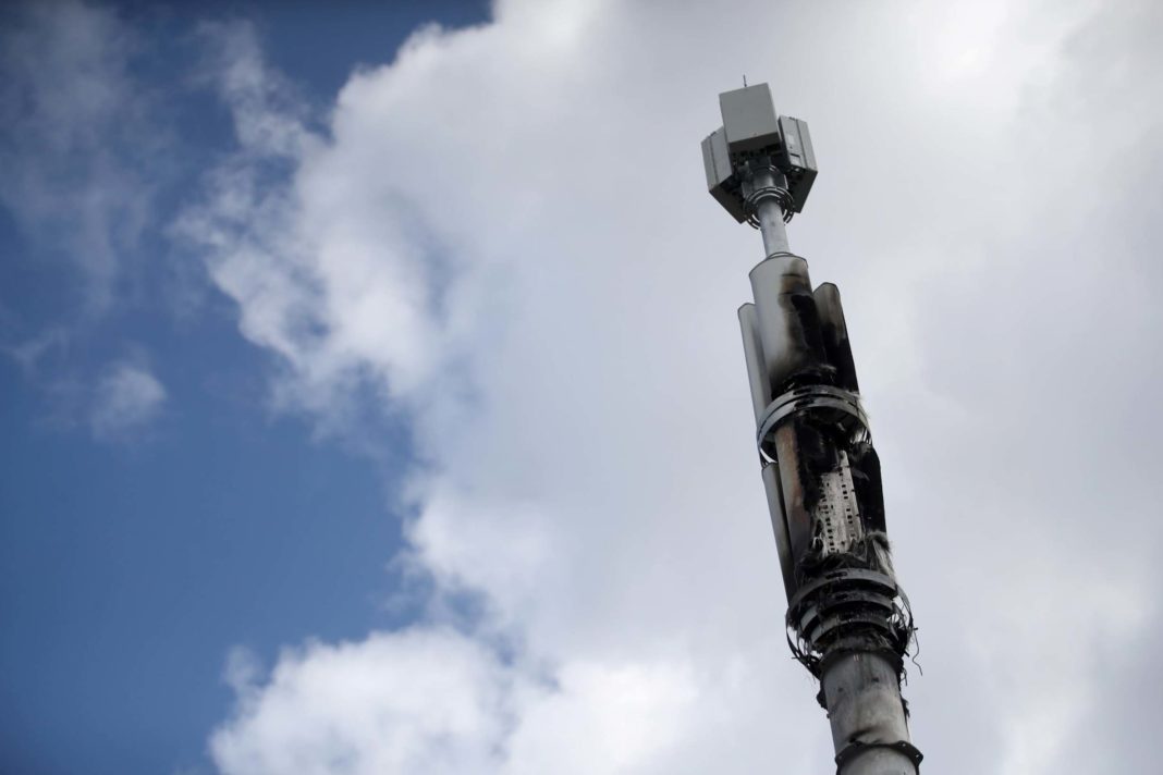 ministers-unveil-5g-guide-in-bid-to-dispel-'quack'-conspiracy-theories