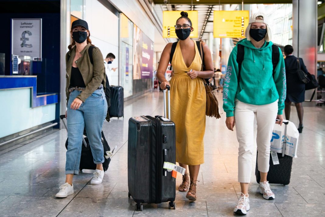 brits-rush-back-to-uk-to-beat-14-day-quarantine-after-switzerland,-czech-republic-and-jamaica-added-to-'red-list'