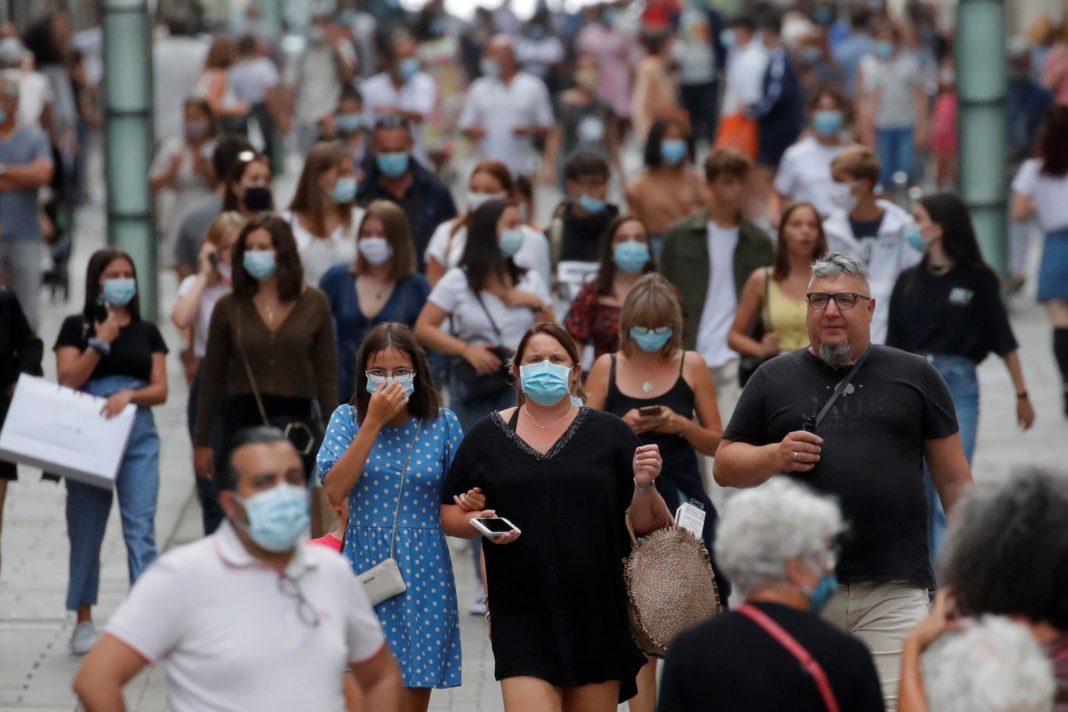 france-sets-daily-record-of-9,000-new-coronavirus-cases