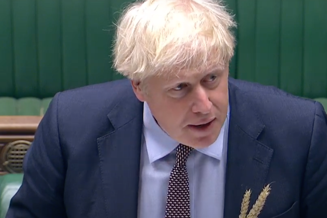 uk-coronavirus-live:-boris-johnson-grilled-by-keir-starmer-over-'ridiculous'-test-and-trace-system-at-pmqs-ahead-of-announcement-on-new-lockdown-measures