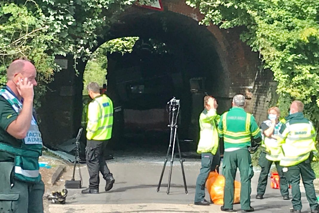winchester-school-bus-crash:-three-children-rushed-to-hospital-after-double-decker-hits-bridge