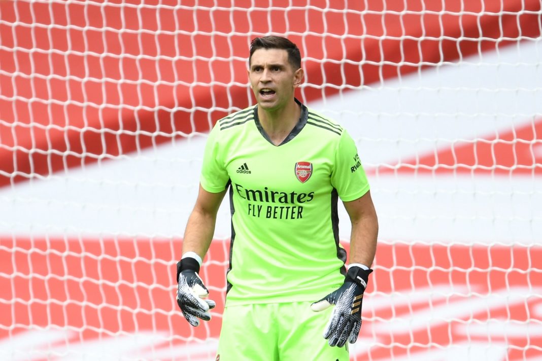 emiliano-martinez-confirms-arsenal-exit-on-instagram-with-goalkeeper-set-to-join-aston-villa