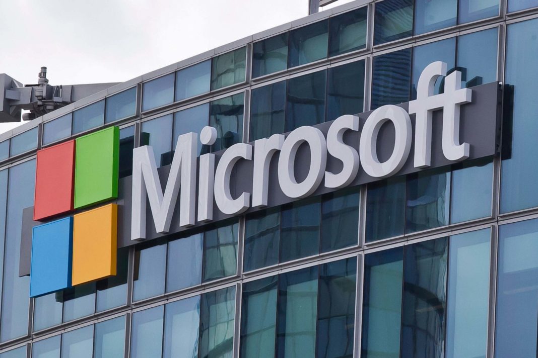 microsoft-outage-brings-down-office-365,-outlook-and-teams-for-users-around-the-world