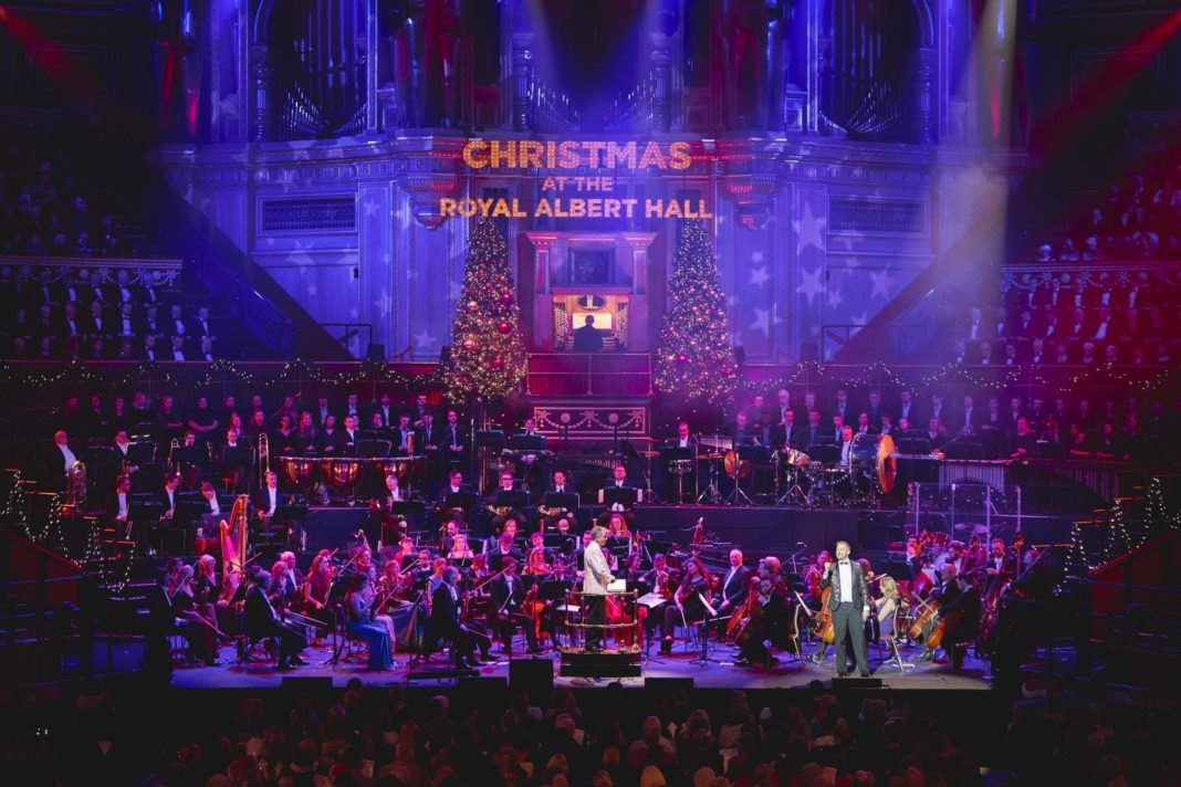 royal-albert-hall-to-open-doors-to-live-audiences-with-'stirring'-christmas-shows