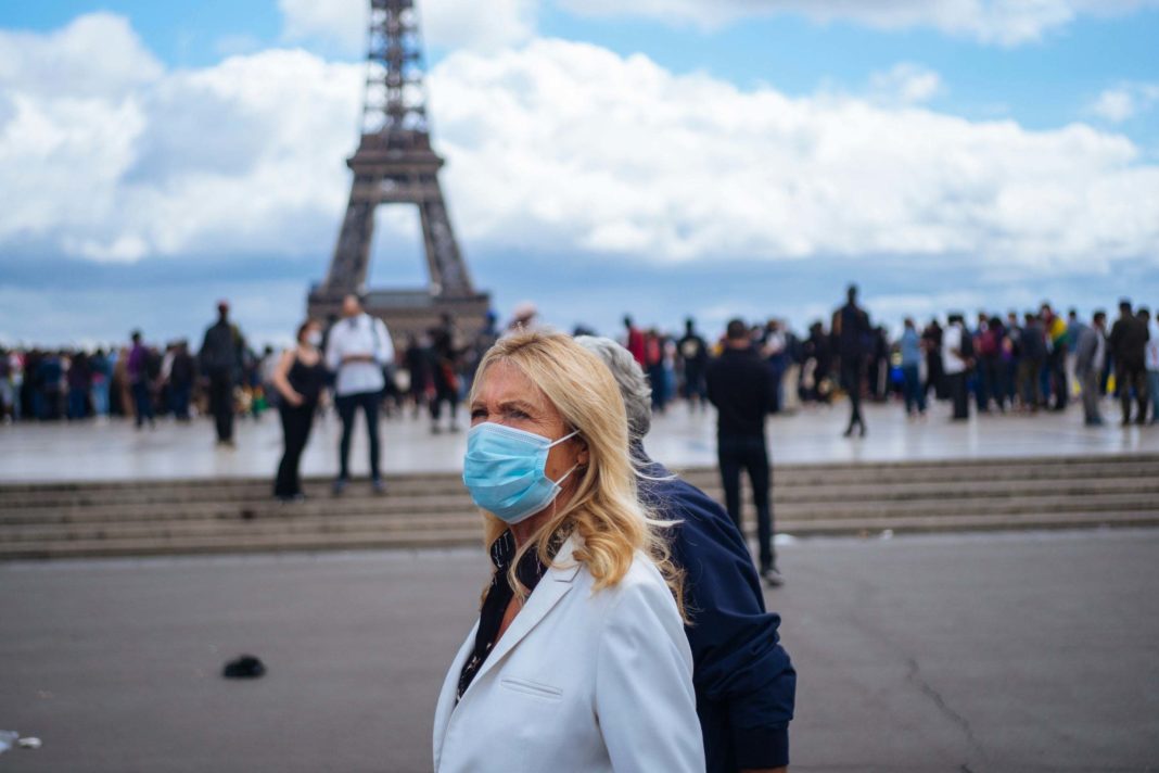 major-blast-heard-in-paris-was-fighter-jet-breaking-sound-barrier,-police-say