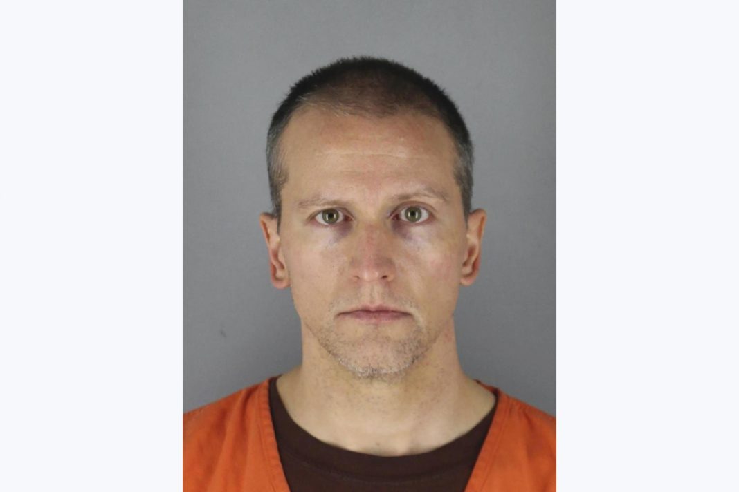 police-officer-derek-chauvin,-charged-over-george-floyd's-death,-'leaves-prison-after-posting-$1m-non-cash-bond'