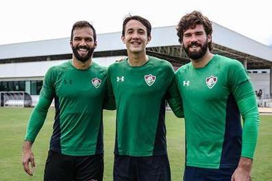 marcelo-pitaluga-signs-for-liverpool-fc:-who-is-the-new-reds-goalkeeper?