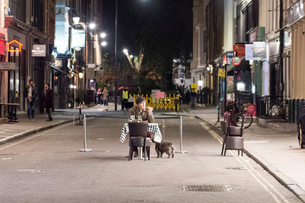 sadiq-khans-calls-for-10pm-curfew-in-london-to-be-scrapped-due-to-tier-2-restrictions