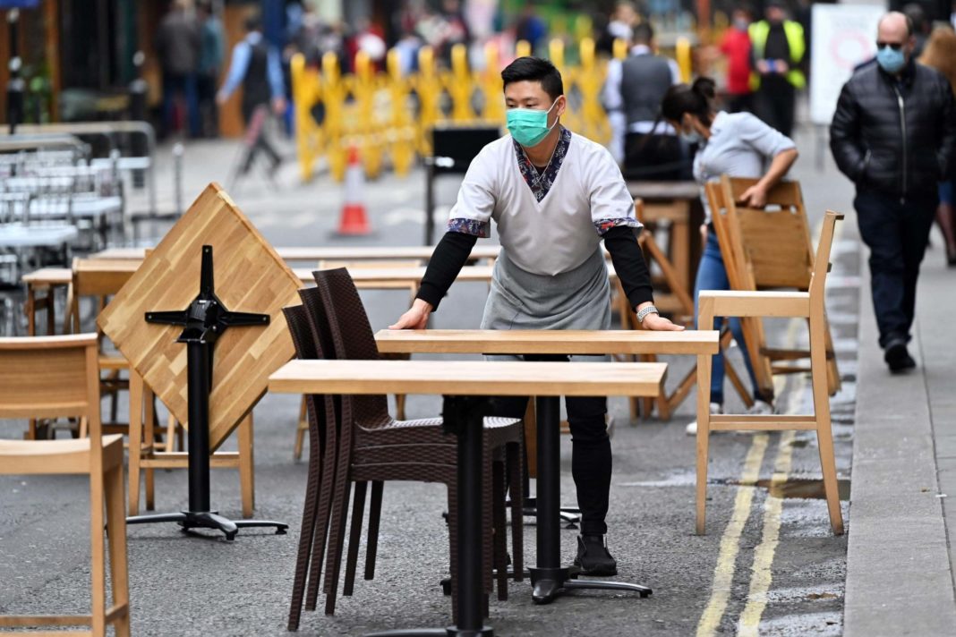 uk-coronavirus-live:-london-pubs-and-restaurants-poised-to-get-funding-lifeline-as-rishi-sunak-set-to-announce-tier-2-job-support-plan