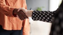 a-new-study-reveals-a-simple-but-powerful-pay-negotiation-tactic