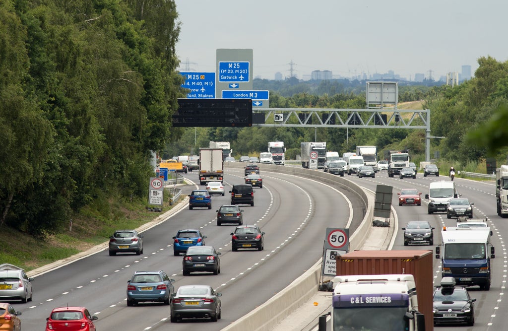 most-drivers-want-hard-shoulders-reinstated-on-smart-motorways-–-survey